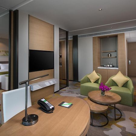 Holiday Inn Nanjing Harbour By Ihg Exterior photo